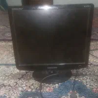 یه عدد مانیتور سالم نو باکابل