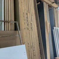 تعدادی ام دی اف هایگلاس خارجی