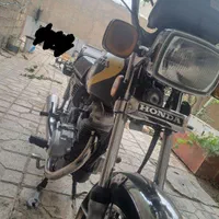 سی دی ای ۸۲