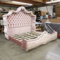 تختخواب چرمی و پارچه ای