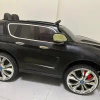 ماشین شارژی بی ام و