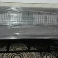 کاناپ فلزی