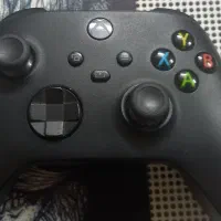 xbox one s یک دسته + دو اکانت بازی
