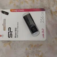 فلش ۲۵۶ سیلیکون پاور