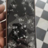 تعدادی گوشی جهت استفاده از قطعاتش برای فروش دارم