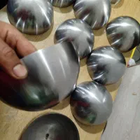 خدمات تراش CNC