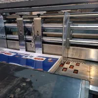 استخدام نیروی آقا و خانم کارتن سازی