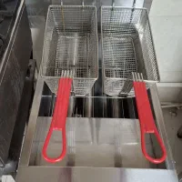 .سرخ کن  هاوین، ساندویچ میکر مکث