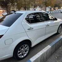 دنا پلاس اتوماتیک ۱۴۰۲