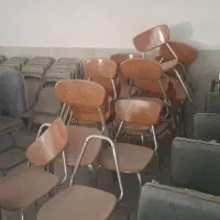 صندلی تاشو|صندلی و نیمکت|پیر بکران, |دیوار