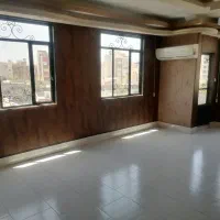 85 متری با نورگیر خوب