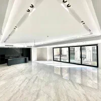 ۲۱۰متر//کلید نخورده//تک واحدی