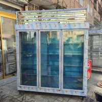 یخچال ایستاده سه درب پشت بسته مشابه آکبند