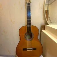 گیتار دست ساز