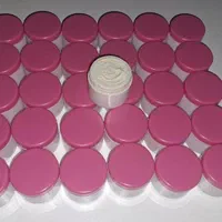 کرم سفیدکننده قوی صورت و بدن|آرایشی، بهداشتی، درمانی|بندرعباس, |دیوار