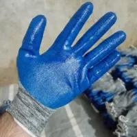 متقاضی دستکش خام شرایطی هستم