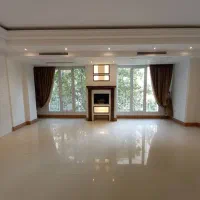۱۵۰متر_۳خواب_تراس قابل چیدمان_تاپ لوکیشن نیاوران