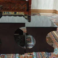 میز وسط مبل بسیار تمیز