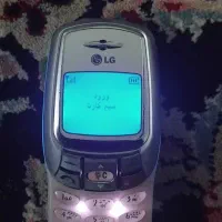 گوشی الجی خیلی قدیمی کلکسیونی وسالم|موبایل|یزد, |دیوار