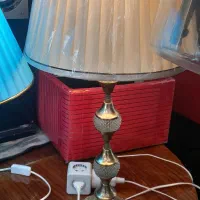 ۲ عدد آباژور قدیمی پایه برنز و شیشه ای آبی نو