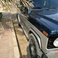 نیسان پاترول 4 در 6 سیلندر، مدل ۱۳۷۳