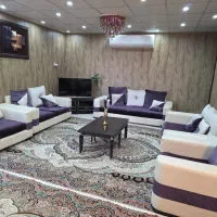 مبلمان ۹ نفره همراه با میز و گل میز