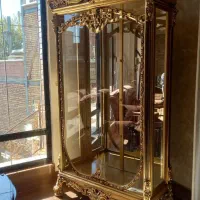 بوفه سه طبقه