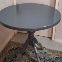 میز غذاخوری در حد نو