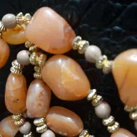 گردنبند سنگ کارنلین قدیمی|جواهرات|تهران, هفت حوض|دیوار