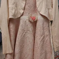 کت سارافون دخترانه کرم‌ صورتی