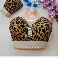 سوتین کش پهن|لباس|دورود, |دیوار