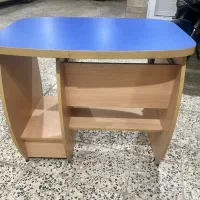 میزکامپیوتر در حد نو