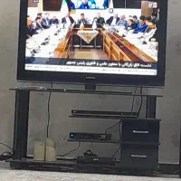 میز شیشه ای سالم