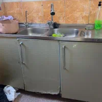 ۱۴ تا کابینت و هودبیمکس و سینک خارجی  فقط ۲۰