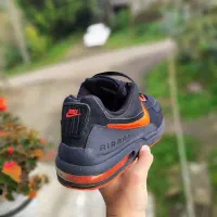 کتونی اورجینال نایک و پوما سایز ۴۵/۴۶|کیف، کفش، کمربند|لنگرود, |دیوار