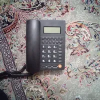 تلفن رو میزی