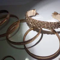 مقداری طلا نو و شیک