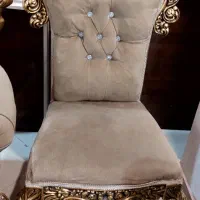 دو عدد صندلی میزبان