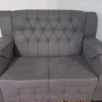 فروش فوری مبل ۷ نفره به اضافه میز عسلی