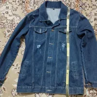 کت لی و پیراهن لی