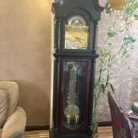 ساعت ایستاده مکانیکی کلاسیک وزنه‌ای و پاندول‌دار