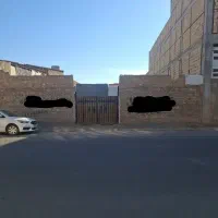 زمین چهار دیواری