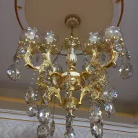 لوستر ۴شاخه کریستالی رنگ طلایی
