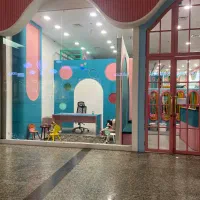 استخدام نیروی خدمات خانم و آقا