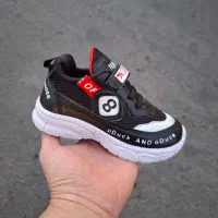 کتونی بچگانه دوردوزی شده (کفش یاسین محمدی)|کفش و لباس بچه|قم, شهرک مهدیه (مدرس)|دیوار