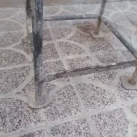 چهار پایه سالم|صندلی و نیمکت|قدس, شهرقدس|دیوار