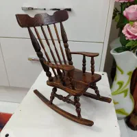 دکوری صندلی راک چوبی