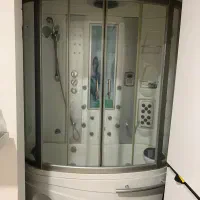 وان جکوزی و سونای بخار همراه با ماساژور
