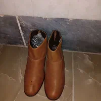 کفش نیم بوت