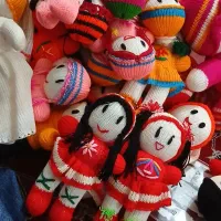 عروسکهای دست بافت
